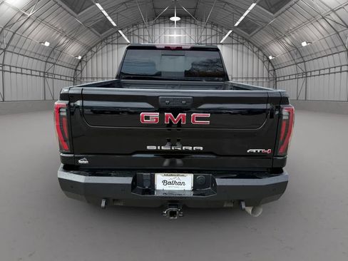 Used 2024 GMC Sierra 3500 AT4 w/ AT4 Premium Plus Package image 5
