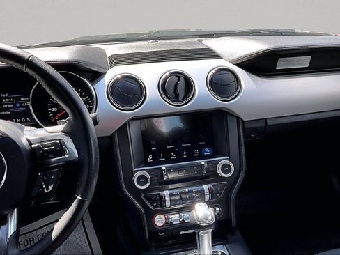 Used 2017 Ford Mustang GT Premium w/ Black Accent Package RWD image 10