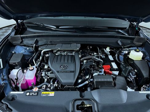 Certified 2026 Toyota Grand Highlander XLE image 9