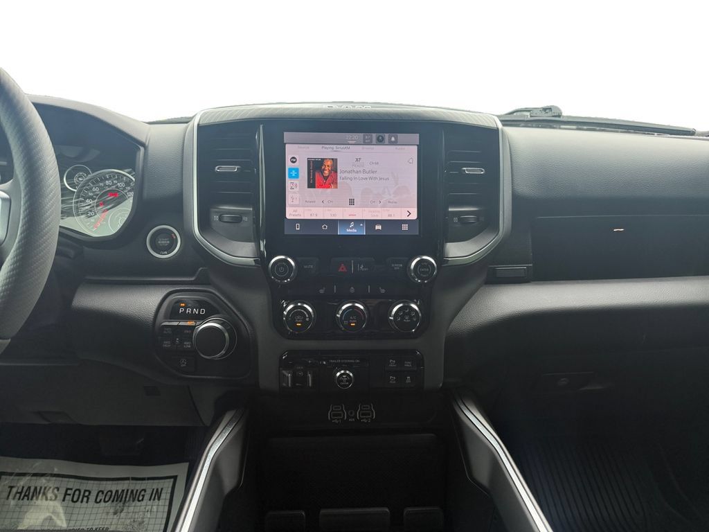 Used 2025 RAM 1500 Big Horn AWD/4WD image 11