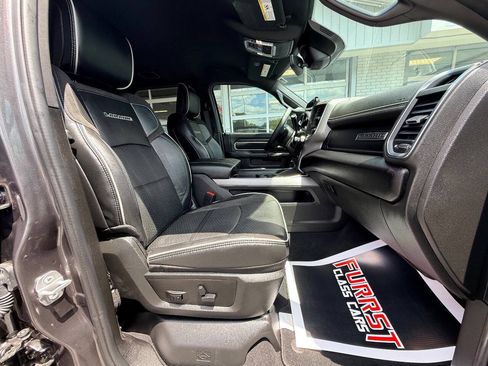 Used 2025 RAM 2500 Laramie AWD/4WD image 41