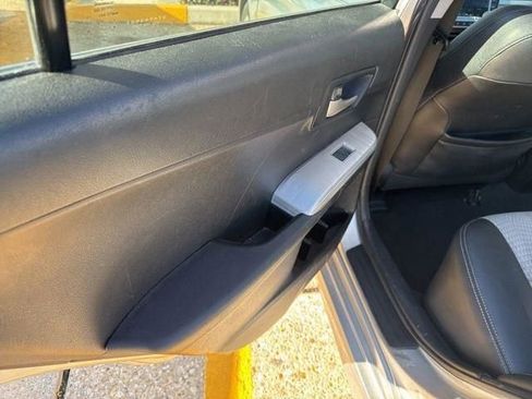 Used 2013 Toyota Camry SE image 17