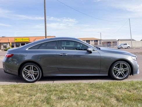 Used 2018 Mercedes-Benz E 400 4MATIC Coupe image 4