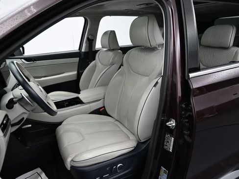 Used 2024 Hyundai Palisade Calligraphy AWD/4WD image 11