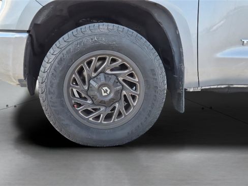 Used 2015 Toyota Tundra SR5 image 21