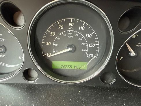 Used 2004 Jaguar XJ8 RWD image 20