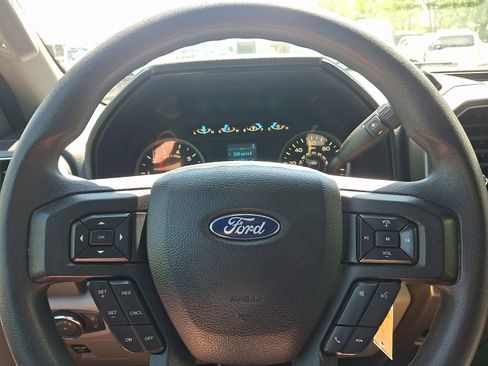 Used 2018 Ford F150 XLT AWD/4WD image 19