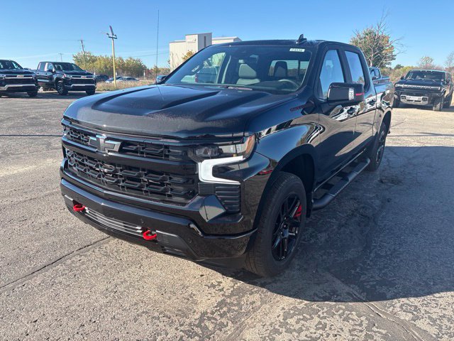 New 2026 Chevrolet Silverado 1500 RST w/ Redline Edition AWD/4WD image 9