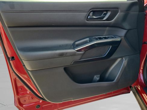 Certified 2023 Nissan Pathfinder SV image 21