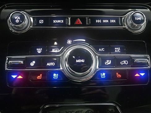 Used 2021 Lincoln Corsair Reserve w/ Equipment Group 201A image 21