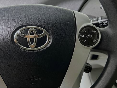 Used 2015 Toyota Prius Two FWD image 19