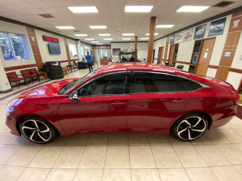 Used 2021 Honda Accord Sport image 4