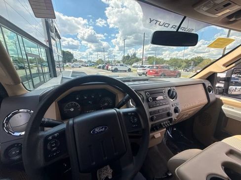 Used 2016 Ford F250 XLT w/ XLT Interior Package AWD/4WD image 22