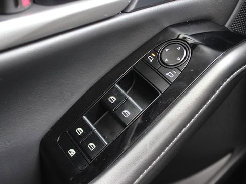 Used 2024 MAZDA CX-30 AWD 2.5 S w/ Select Sport Pkg image 17