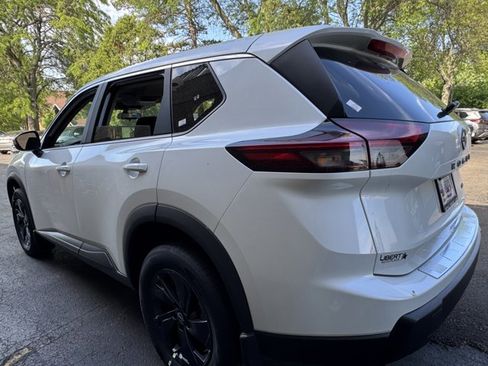 New 2026 Nissan Rogue SV AWD/4WD image 18
