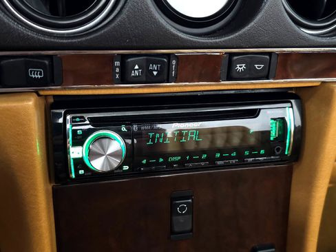 Used 1989 Mercedes-Benz 560 SL image 40