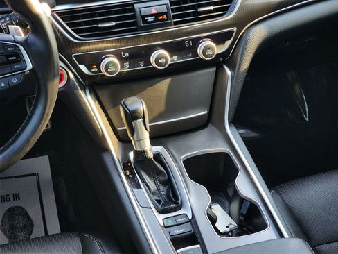 Used 2021 Honda Accord Sport image 14