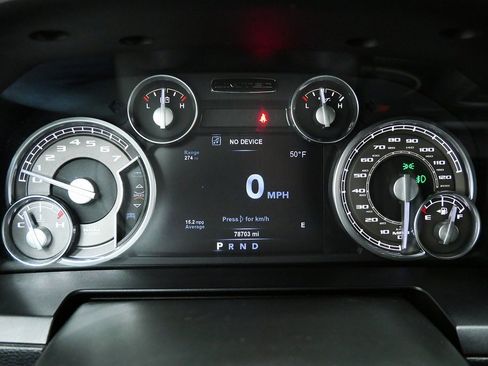 Used 2017 RAM 1500 Limited image 24