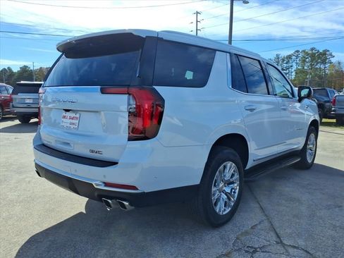 New 2026 GMC Yukon Denali image 7