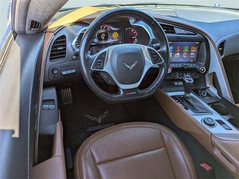 Used 2015 Chevrolet Corvette Z06 w/ 3LZ Preferred Equipment Group image 15