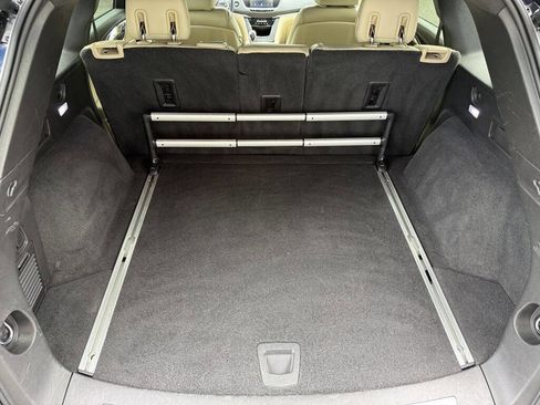 Used 2017 Cadillac XT5 Luxury w/ Driver Awareness Package FWD image 21