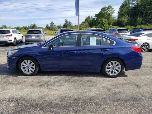 Used 2017 Subaru Legacy 2.5i w/ Alloy Wheel Package AWD/4WD image 4