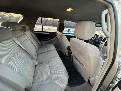 Used 2006 Toyota 4Runner SR5 image 14