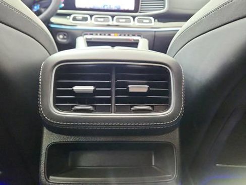 Used 2024 Mercedes-Benz GLE 53 AMG 4MATIC Coupe w/ Driver Assistance Package image 39