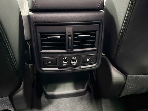 New 2026 Subaru Outback Limited image 25