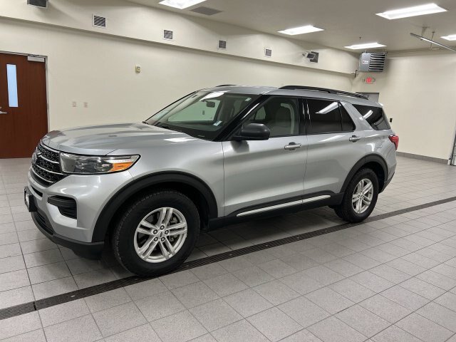 Certified 2023 Ford Explorer XLT AWD/4WD image 4