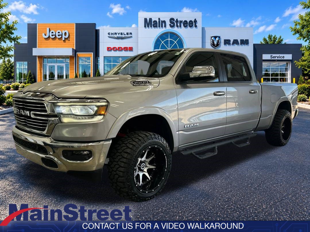 Used 2021 RAM 1500 Laramie AWD/4WD image 1