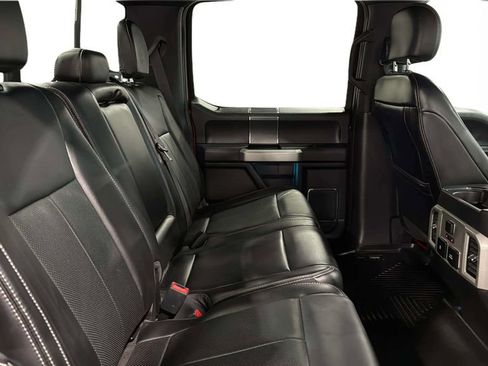 Used 2019 Ford F150 Lariat w/ Equipment Group 502A Luxury AWD/4WD image 14