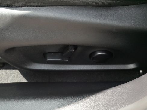 Used 2025 Jeep Compass Limited AWD/4WD image 20