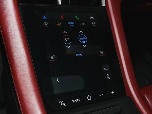 Used 2022 Porsche Taycan image 30