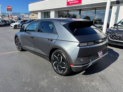Used 2023 Hyundai Ioniq 5 SEL AWD/4WD image 5