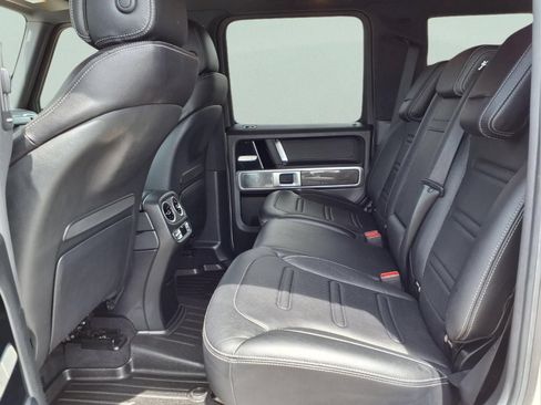 Used 2021 Mercedes-Benz G 550 image 11
