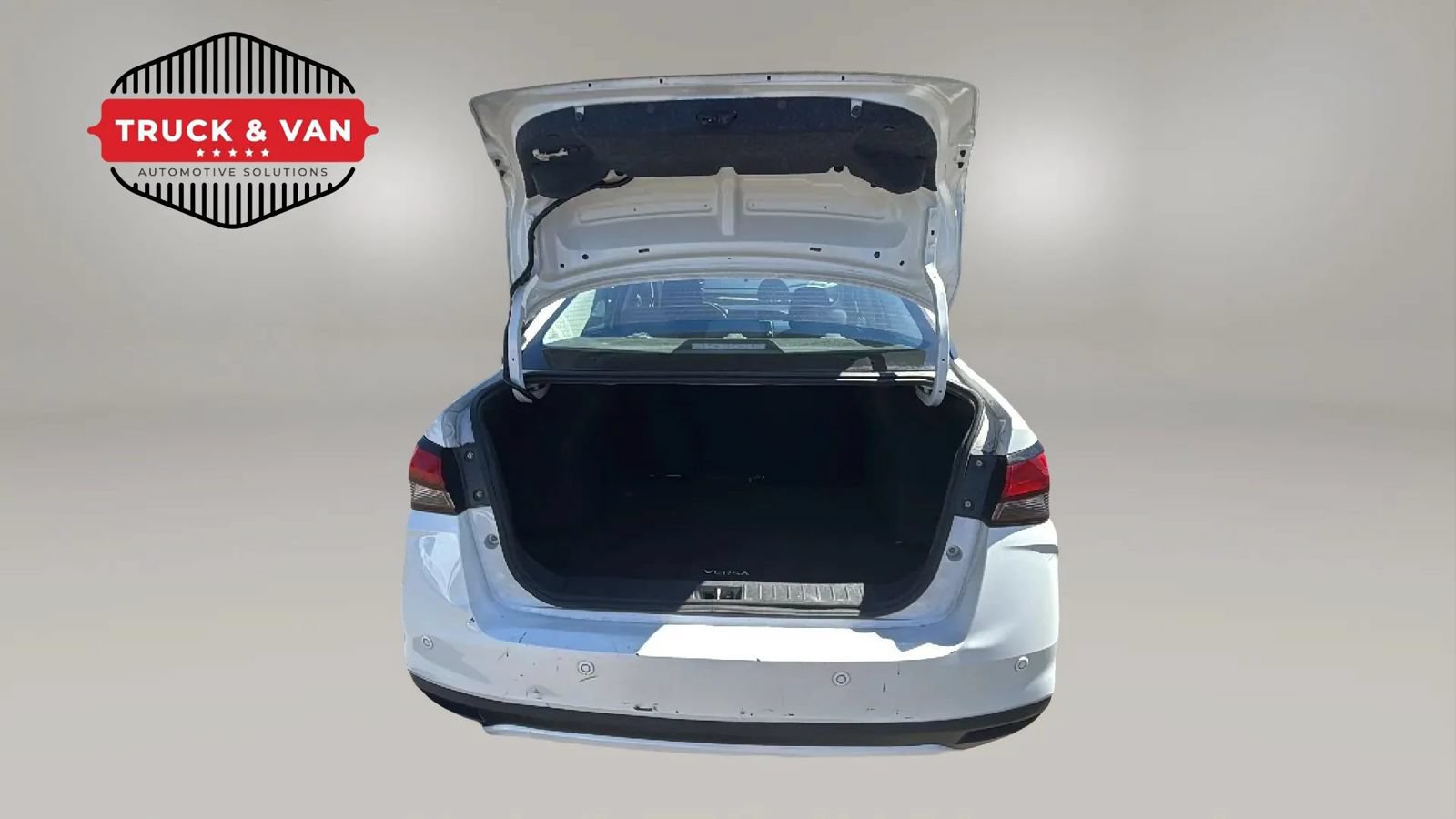 Used 2024 Nissan Versa SV FWD image 46