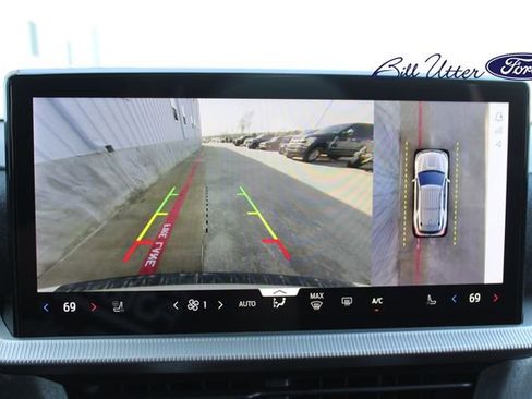 New 2026 Ford Explorer Platinum image 16