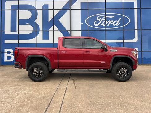 Used 2020 GMC Sierra 1500 AT4 w/ AT4 Premium Package AWD/4WD image 9