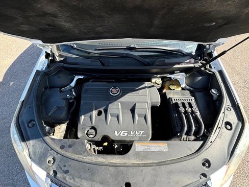 Used 2015 Cadillac SRX Performance w/ Driver Awareness Package image 6