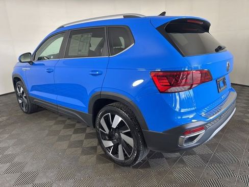 Used 2023 Volkswagen Taos SEL AWD/4WD image 6