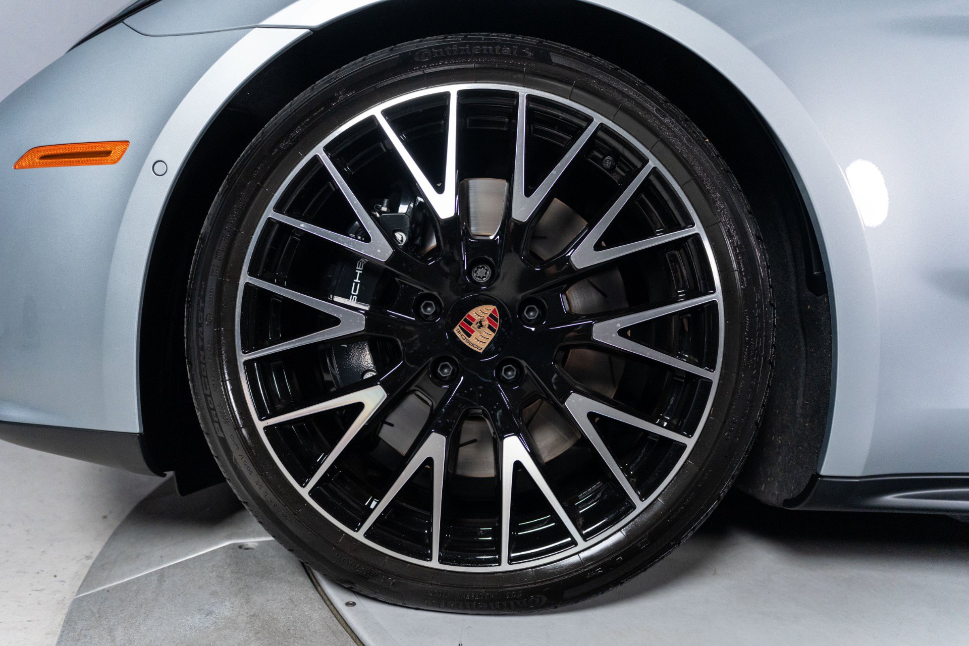 Used 2026 Porsche Panamera GTS AWD/4WD image 96