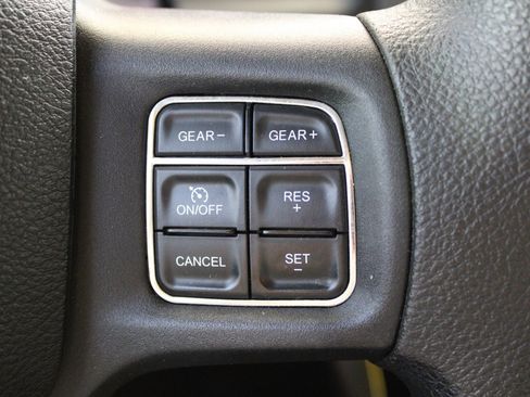 Used 2014 RAM 1500 Express image 12