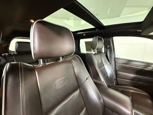 Used 2019 Jeep Grand Cherokee Overland image 33