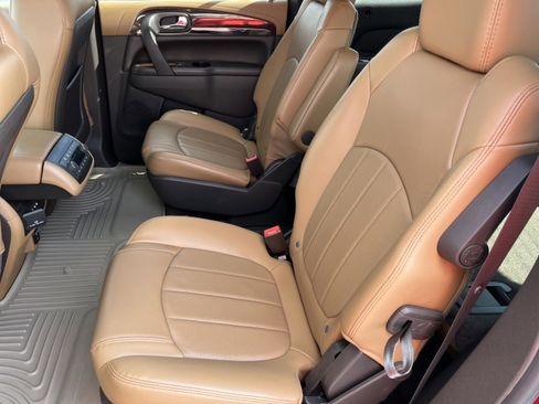 Used 2015 Buick Enclave Premium image 20