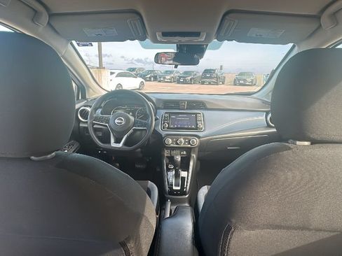 Used 2025 Nissan Versa SV w/ Trunk Package FWD image 29