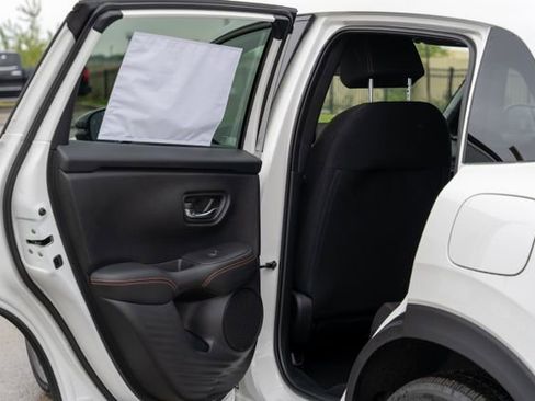 Used 2023 Honda HR-V Sport image 20