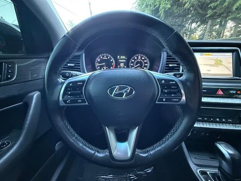 Used 2018 Hyundai Sonata Limited w/ Limited Ultimate Package 03 image 19