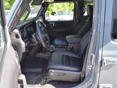 New 2025 Jeep Wrangler Unlimited Rubicon 392 image 14