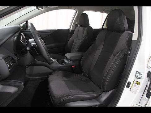 Used 2024 Subaru Outback Premium AWD/4WD image 5